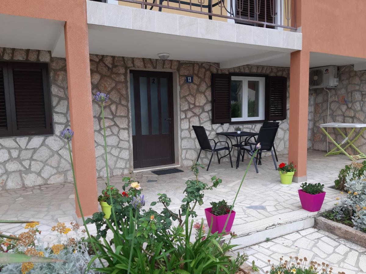 Apartmani Ana Cres Exteriér fotografie