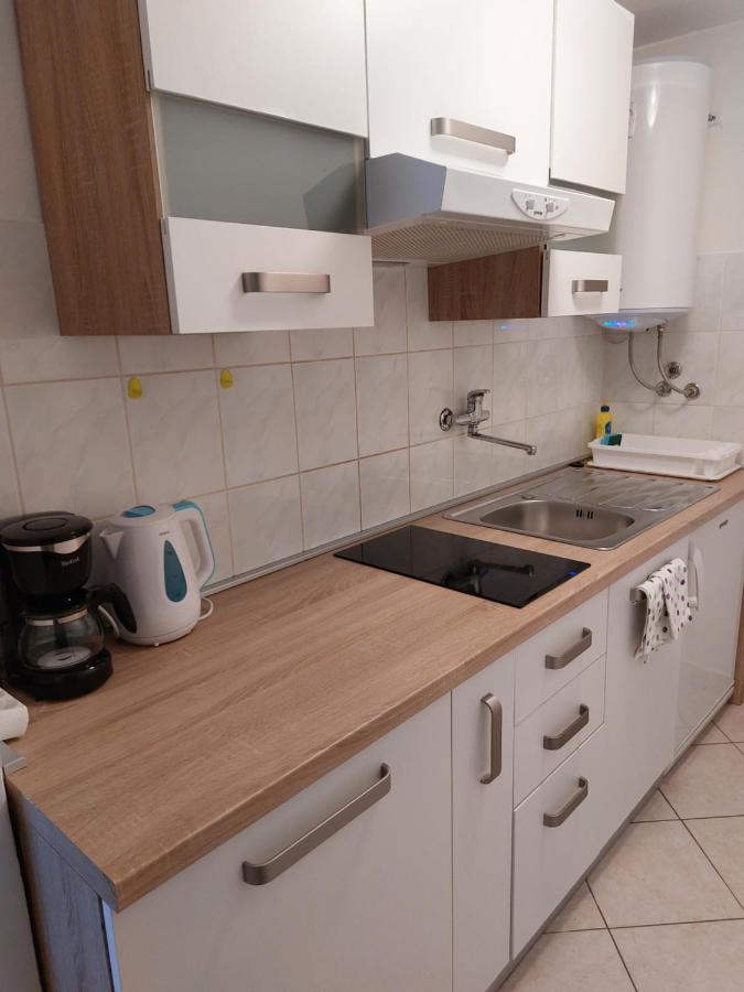 Apartmani Ana Cres Exteriér fotografie