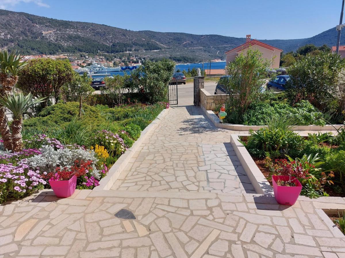 Apartmani Ana Cres Exteriér fotografie